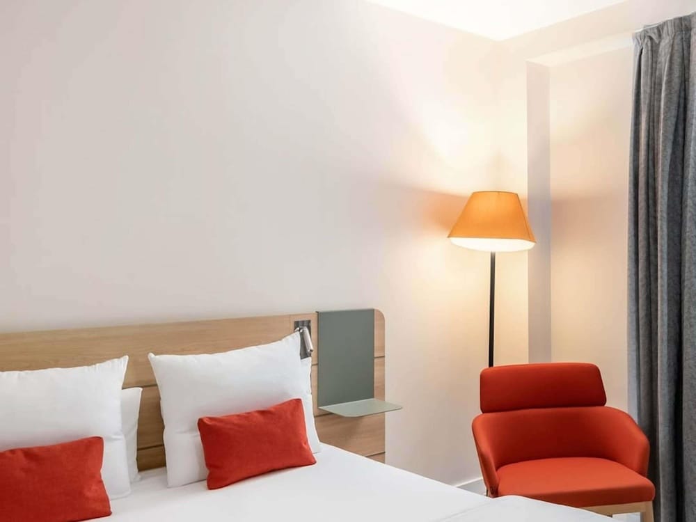 Habitación Premium, 1 cama de matrimonio del hotel Novotel Madrid City Las Ventas. Foto 4