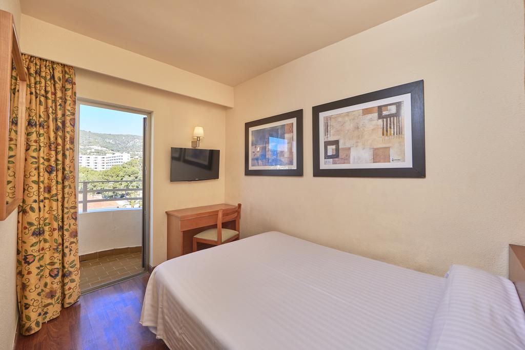 Habitación individual del hotel Mll Blue Bay