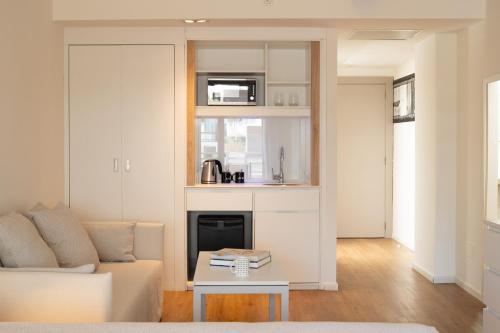 Habitación INNSIDE del hotel INNSiDE by Meliá Wave Calviá. Foto 1