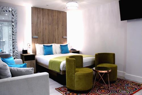 Suite Signature con jacuzzi del hotel Craven Hill Gardens. Foto 4