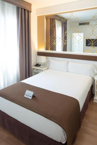 Habitación Individual Estándar del hotel Sercotel Alfonso Xiii. Foto 1