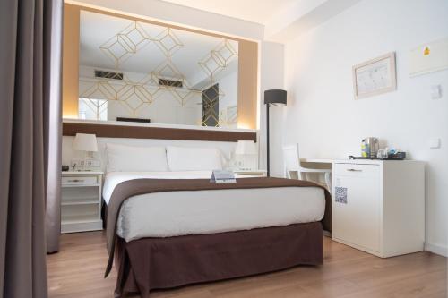 Habitación Individual Estándar del hotel Sercotel Alfonso Xiii. Foto 2