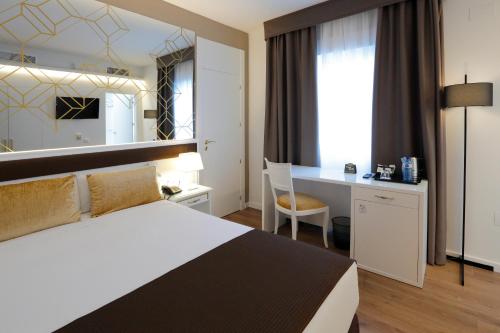 Habitación Individual Estándar del hotel Sercotel Alfonso Xiii. Foto 3
