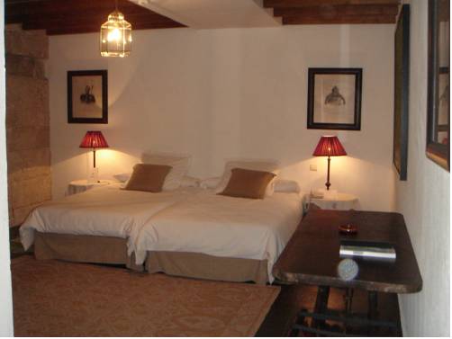 Habitación doble 2 camas del hotel Posada Real Castillo Del Buen Amor. Foto 1