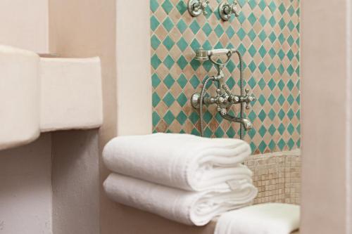 Habitación Romántica del hotel Alcoba Del Rey De Sevilla Boutique. Foto 13