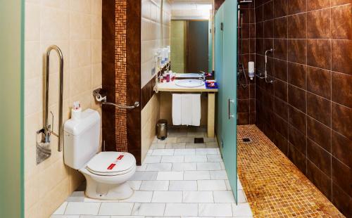 Habitación Doble Estándar - 2 camas del hotel Bellavista Sevilla. Foto 2