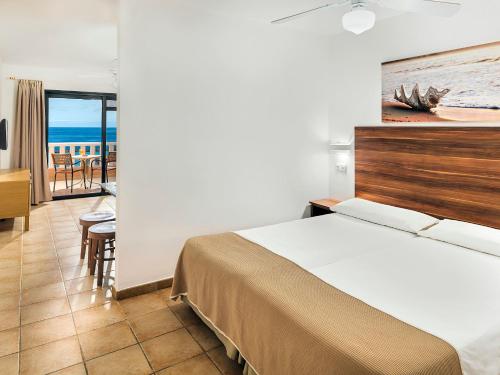 Estudio con vistas al mar del hotel Sol Sun Beach. Foto 8