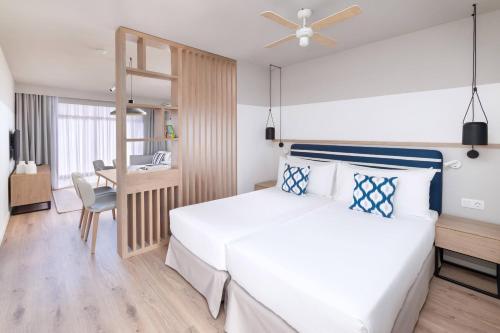 Estudio Premium del hotel Sol Sun Beach. Foto 1