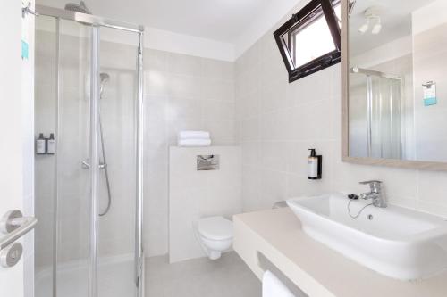 Estudio Premium Xtra con vistas al mar del hotel Sol Sun Beach. Foto 15