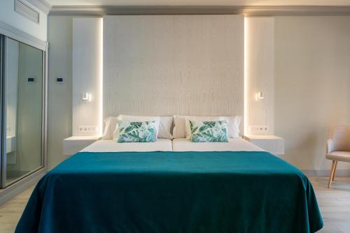 Apartamento Superior con terraza del hotel Villa Mandi Golf Resort. Foto 11