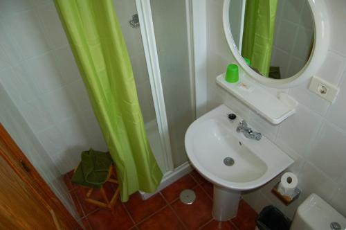 Single room del hotel El Sombrerito. Foto 1