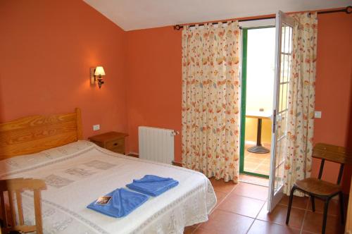 Habitación Doble Económica - 1 o 2 camas del hotel El Sombrerito. Foto 2