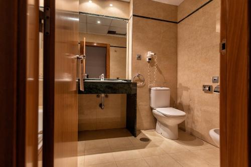 Habitación Familiar Superior del hotel Vértice Índalo Almería. Foto 3