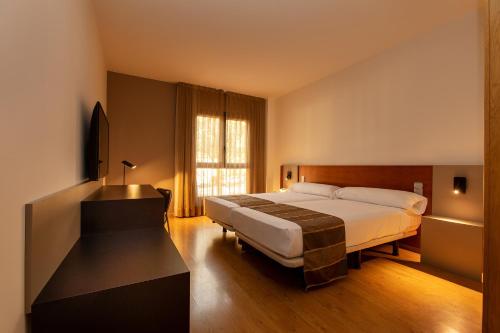 Habitación Triple del hotel Vértice Índalo Almería