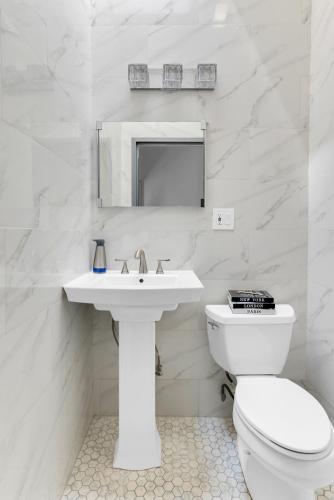 Habitación Doble Deluxe con baño compartido - No fumadores del hotel Morris Guest House. Foto 4