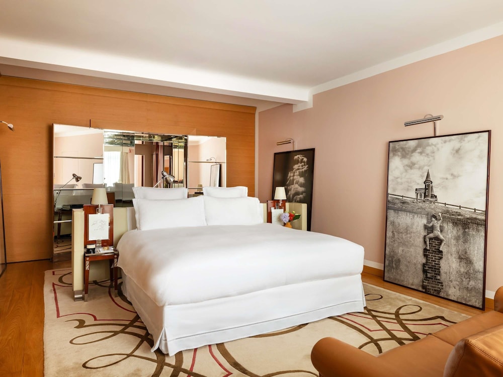 Suite Royal Monceau del hotel Le Royal Monceau - Raffles Paris. Foto 6