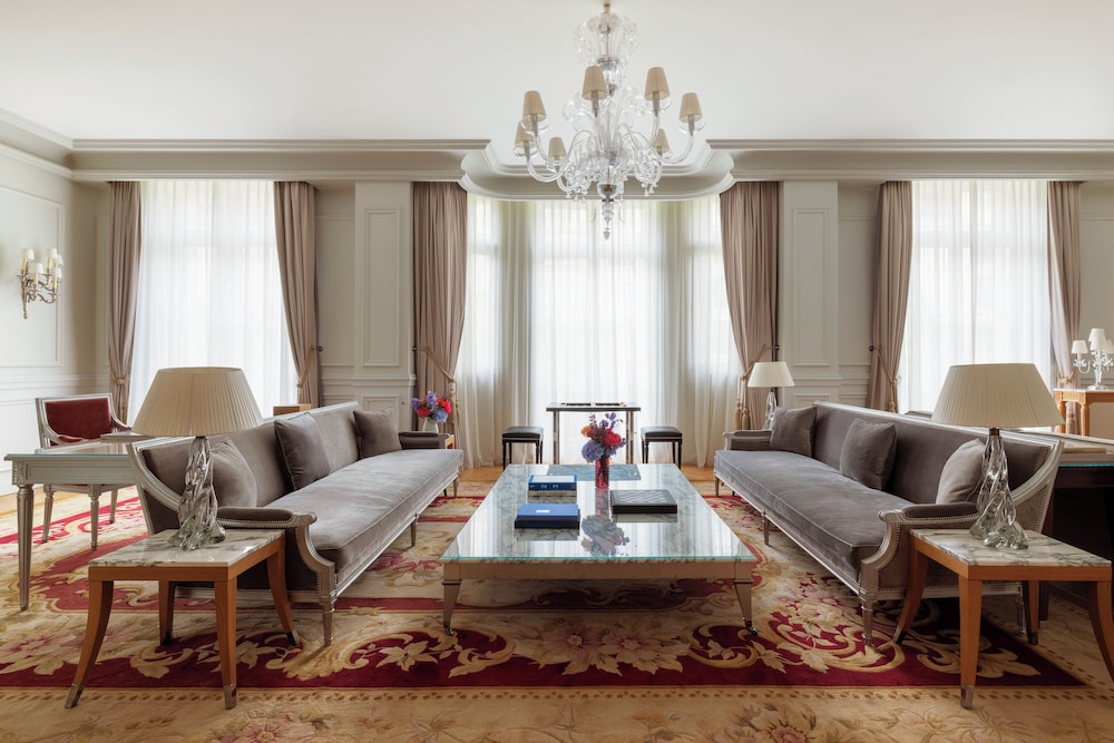 Suite Avenue Presidencial del hotel Le Royal Monceau - Raffles Paris. Foto 2