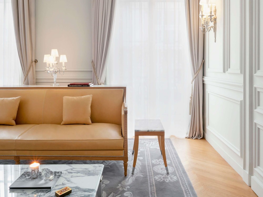 Suite Avenue Presidencial del hotel Le Royal Monceau - Raffles Paris. Foto 5