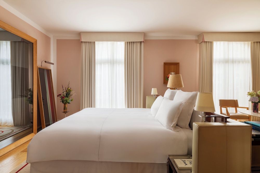 Suite Junior del hotel Le Royal Monceau - Raffles Paris. Foto 1