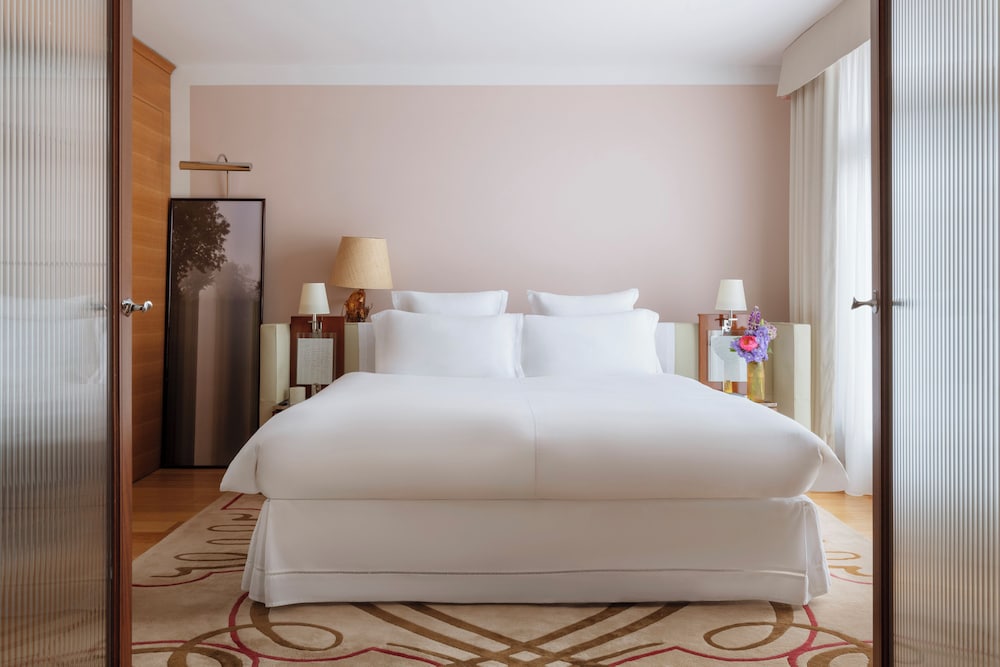 Suite Lifestyle del hotel Le Royal Monceau - Raffles Paris. Foto 2