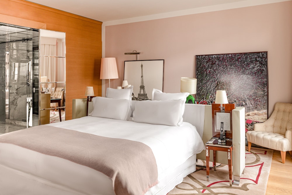 Suite Prestige del hotel Le Royal Monceau - Raffles Paris. Foto 1