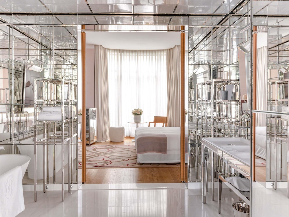 Suite Prestige del hotel Le Royal Monceau - Raffles Paris. Foto 4