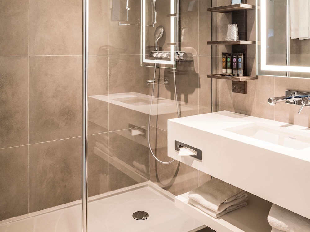 Habitación ejecutiva con 2 camas individuales, 2 camas individuales del hotel Novotel Les Halles. Foto 4