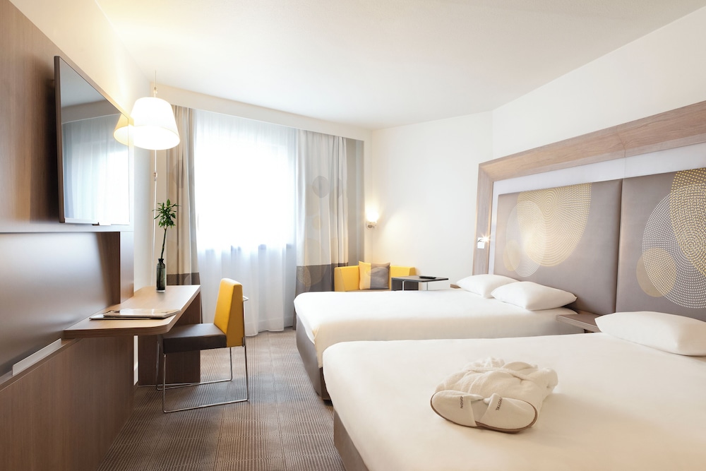 Habitación superior, 2 camas dobles del hotel Novotel Les Halles