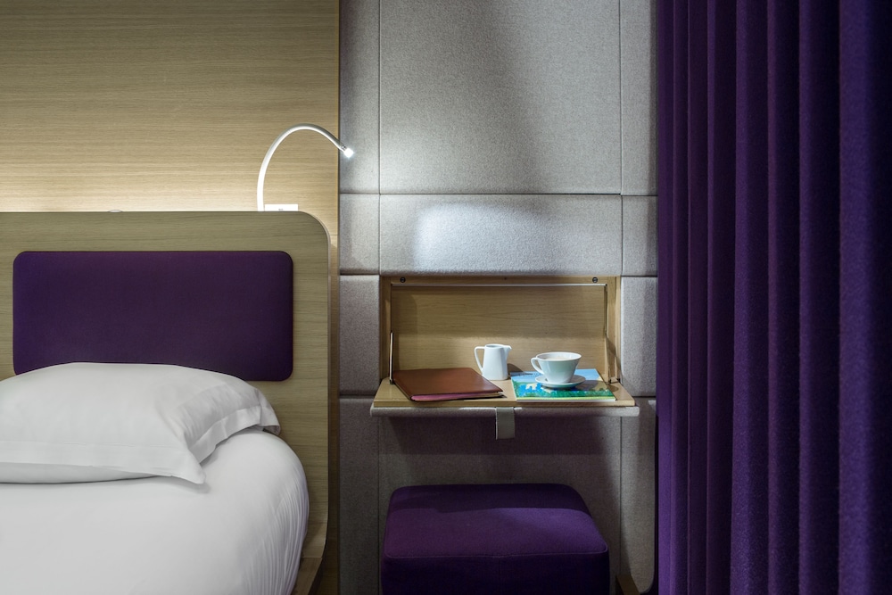 Habitación doble superior (Odyssey) del hotel Odyssey by Elegancia. Foto 6