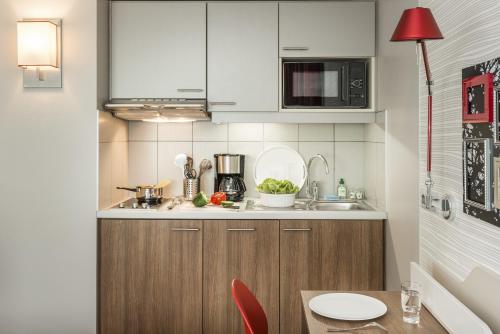 Estudio del hotel Adagio Paris Bercy Village. Foto 8