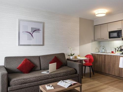 Apartamento de 1 dormitorio del hotel Adagio Paris Bercy Village. Foto 1