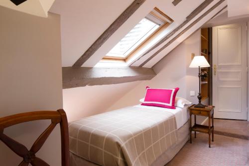 Suite Familiar del hotel Le Relais Saint Honoré. Foto 4