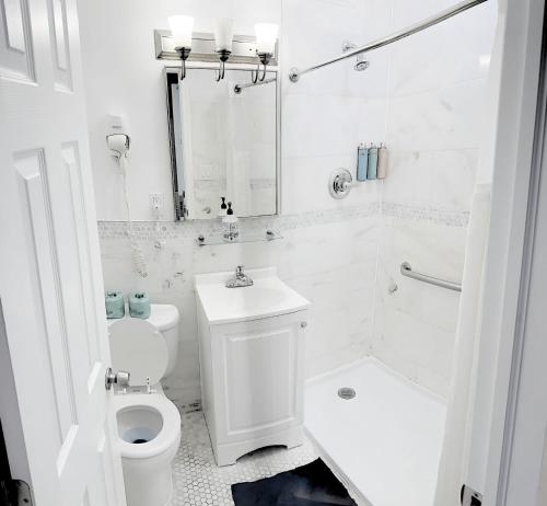 Habitación Deluxe - 1 cama grande del hotel Long Beach. Foto 1