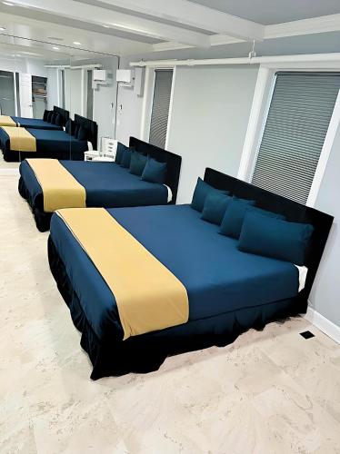 Suite Deluxe con cama extragrande del hotel Long Beach