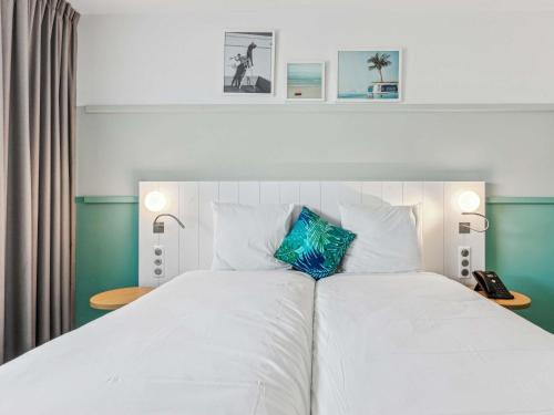 Habitación Estándar - 2 camas individuales del hotel Mercure Orly Airport. Foto 3