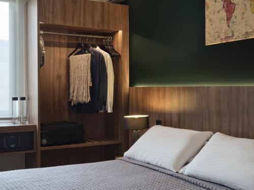 Habitación Confort del hotel Candia. Foto 6