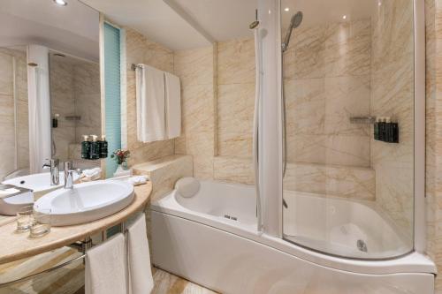 Habitación Experience VIP Supreme del hotel Melia Athens. Foto 4