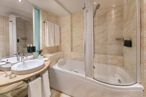 Interconnecting Supreme VIP Room del hotel Melia Athens. Foto 6