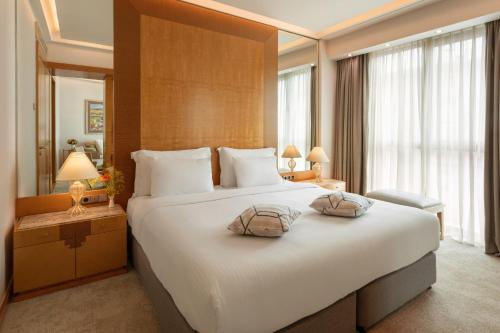 Suite Junior Executive del hotel Melia Athens. Foto 28