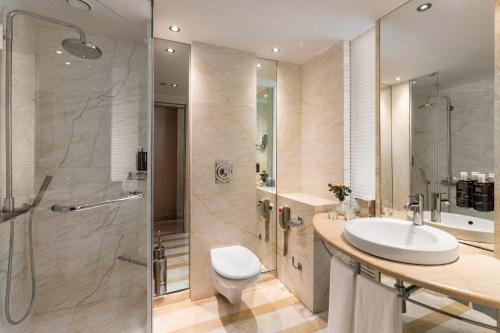 Interconnecting Melia Room del hotel Melia Athens. Foto 20