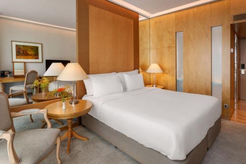 Interconnecting Supreme VIP Room del hotel Melia Athens. Foto 16
