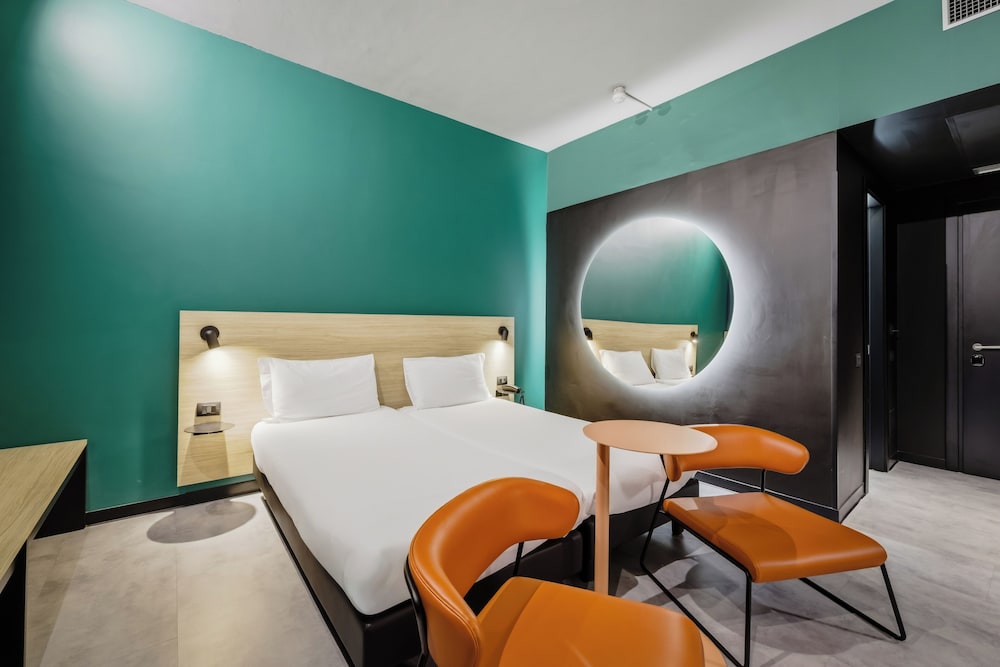 Habitación Familiar del hotel Ibis Styles Roma Aurelia. Foto 1