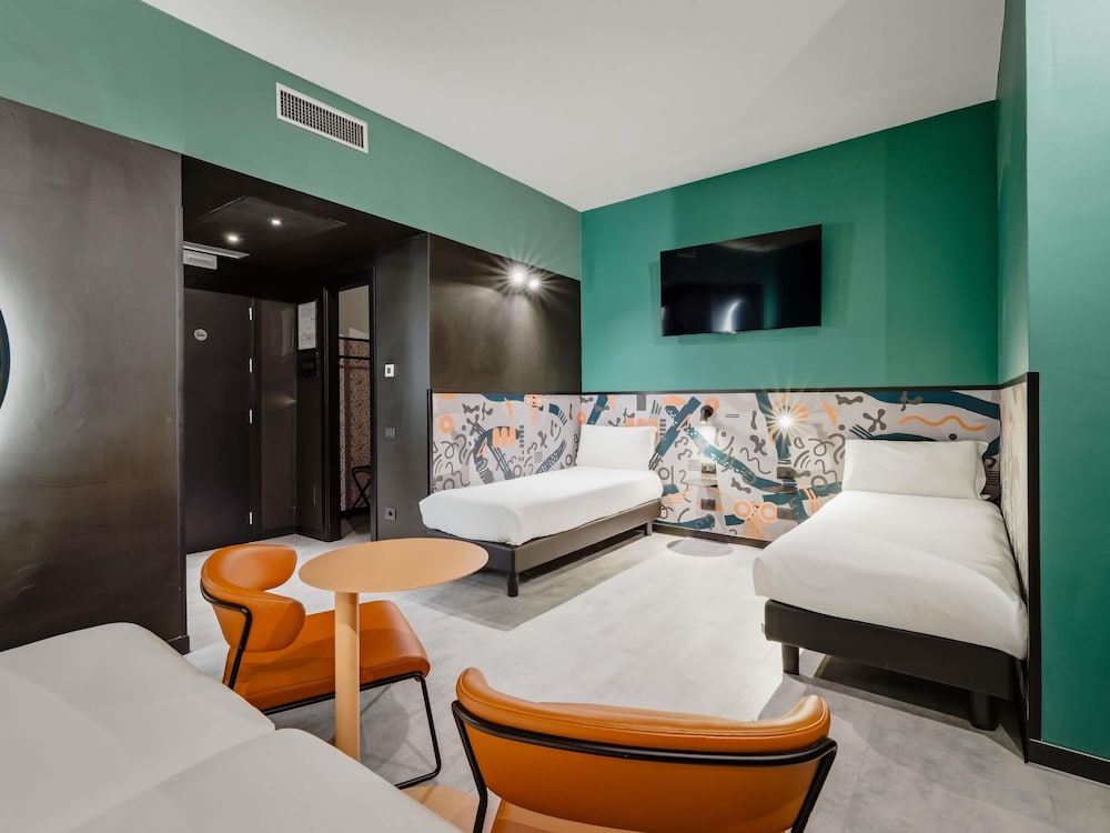 Habitación Familiar del hotel Ibis Styles Roma Aurelia. Foto 6