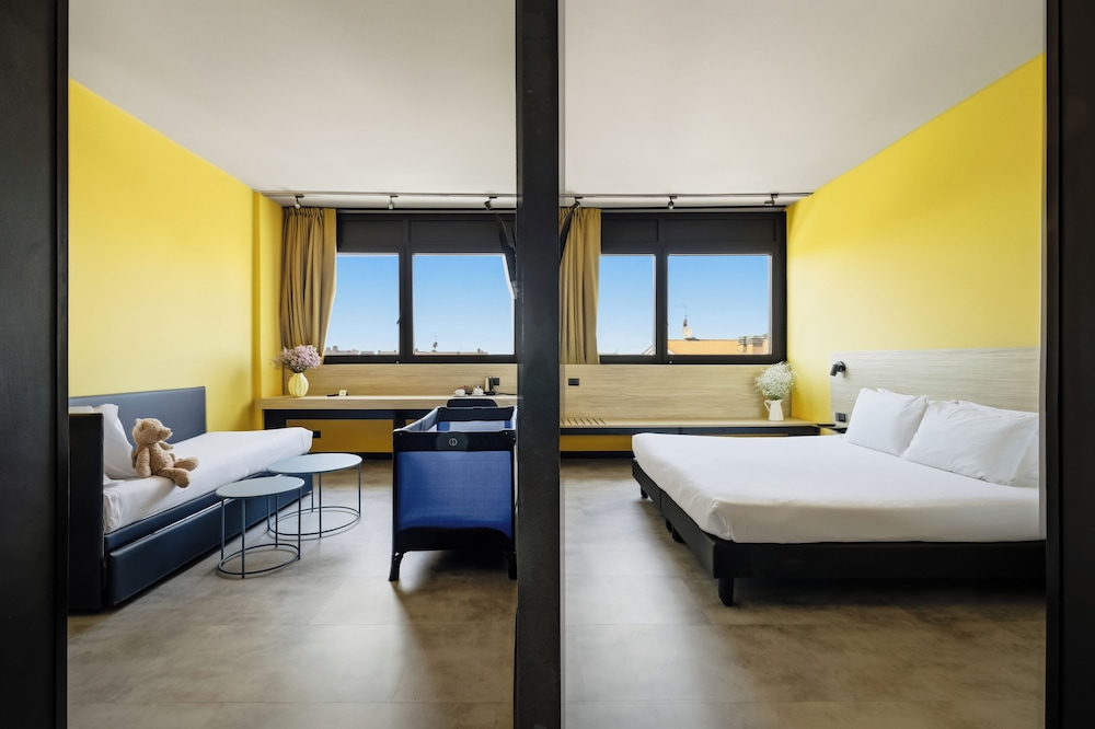 Suite Junior del hotel Ibis Styles Roma Aurelia. Foto 3