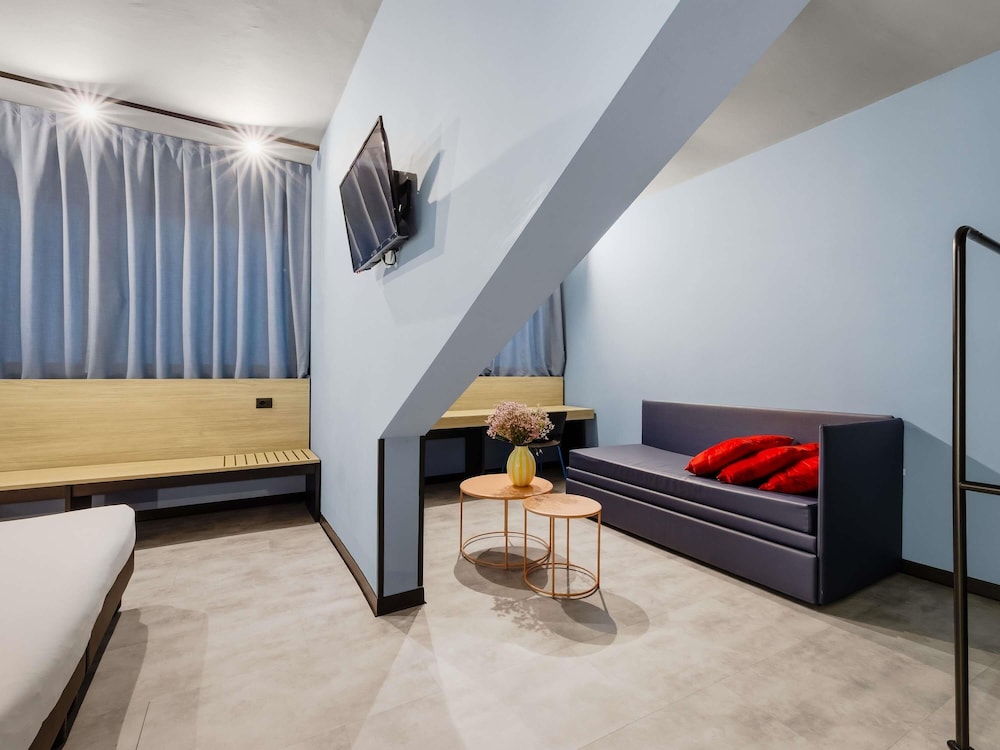 Suite Junior del hotel Ibis Styles Roma Aurelia. Foto 12