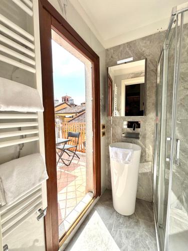 Habitación Doble Superior del hotel Graspo De Ua. Foto 43
