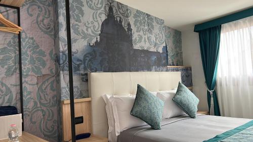 Habitación Doble Superior con Balcón del hotel Graspo De Ua. Foto 3