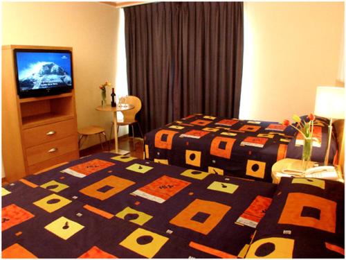 Habitación Triple Estándar del hotel Del Principado. Foto 4