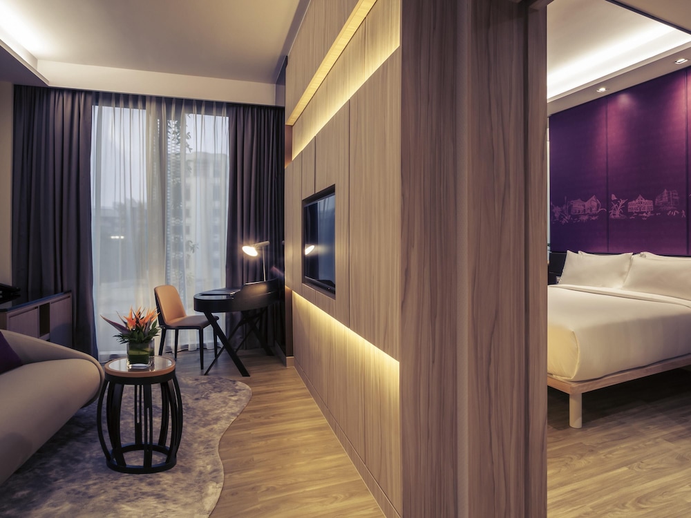 Suite Privilegiada con 1 cama King del hotel Mercure Singapore On Stevens. Foto 3
