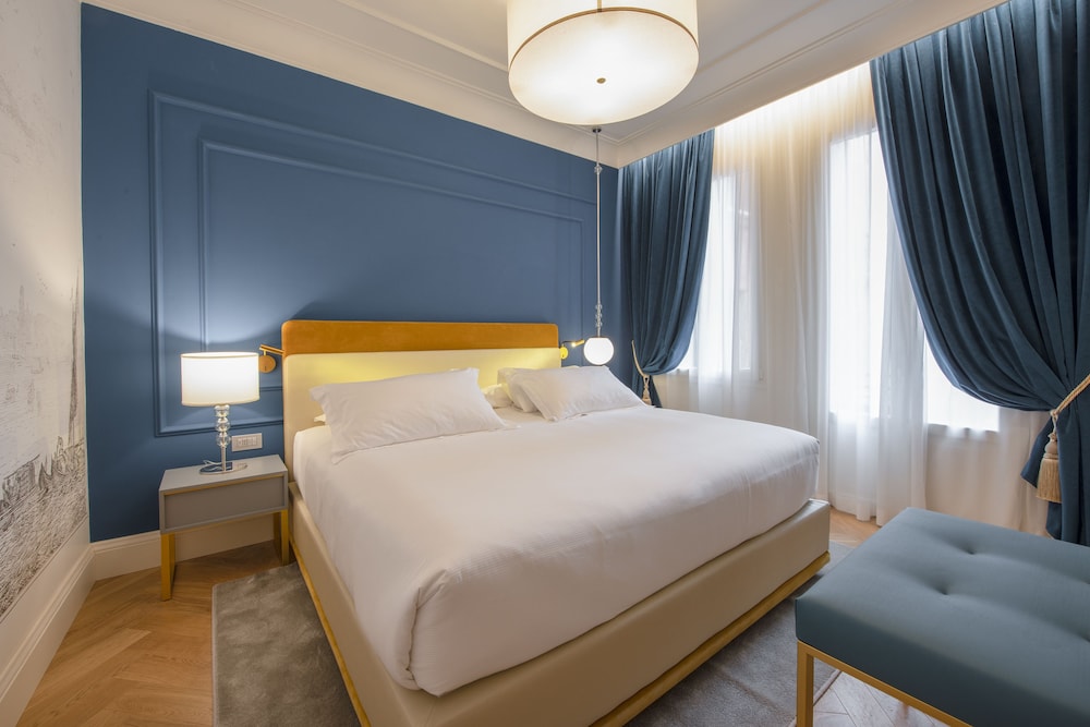 Habitación Superior del hotel H10 Palazzo Canova. Foto 1